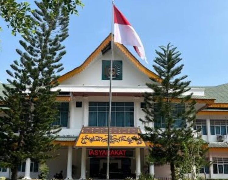 Respons Aspirasi Warga, Pemkab Langkat Pastikan Perbaikan Jalan di Kecamatan Binjai Masuki Tahapan Tender