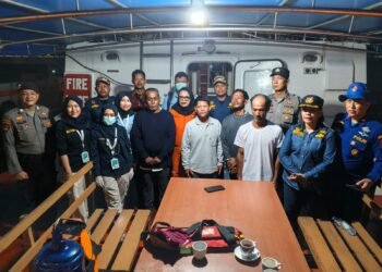 4 Nelayan Belawan Terapung 13 Jam Setelah Kapalnya Ditabrak Kapal Ikan Diduga Berbendera Taiwan