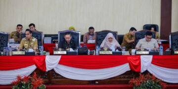 Rico Waas Hadiri Paripurna APBD Medan 2027, DPRD Tekankan Anggaran Harus Kembali ke Rakyat